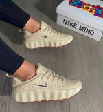 Charger l'image dans la galerie, Nike Mind 002 — Crème/Saumon