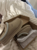 Charger l'image dans la galerie, UGG