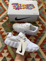 Charger l'image dans la galerie, Nike Mind – Triple White

