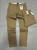 Charger l'image dans la galerie, Pantalon kaki de qualité beige
