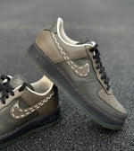 Charger l'image dans la galerie, Nike Air Force 1 Low – Olive Sequin Swoosh
