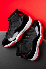 Charger l'image dans la galerie, Air Jordan 11 Retro – Bred
