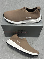 Charger l'image dans la galerie, Titre suggéré : Prada Knit Slip-On Sneaker — Taupe Edition
