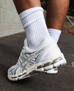 Charger l'image dans la galerie, ASICS Gel-Kayano 20 — White / Silver
