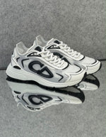 Charger l'image dans la galerie, Runner Sneakers – White Black
