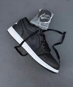 Charger l'image dans la galerie, Air Jordan 1 Low – Black Elephant Print
