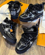 Charger l'image dans la galerie, Louis Vuitton LV Skate Sneaker 'Triple Black'
