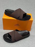 Charger l'image dans la galerie, Chaussures Hermès Maro talons noir
