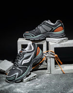 Charger l'image dans la galerie, Saucony ProGrid Triumph 4 – Black Orange Sage
