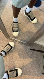 Charger l'image dans la galerie, Rick Owens Ramones Sneakers — Black/Milk
