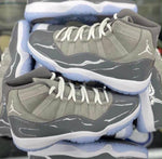 Charger l'image dans la galerie, Air Jordan 11 Retro – Cool Grey
