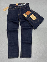 Charger l'image dans la galerie, Jean Levi's Taper – Denim Indigo Foncé
