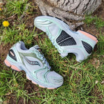 Charger l'image dans la galerie, Saucony Originals ProGrid Triumph 4 – Mint Peach
