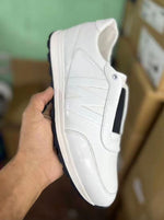 Charger l'image dans la galerie, Leather Slip-On Runner — White / Black

