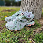 Charger l'image dans la galerie, Saucony Originals ProGrid Triumph 4 – Mint Peach
