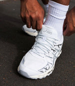 Charger l'image dans la galerie, ASICS Gel-Kayano 20 — White / Silver
