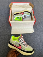 Charger l'image dans la galerie, Nike Air Force 1 Low – Volt / Pink / Silver Mesh
