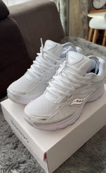 Charger l'image dans la galerie, Chaussures de qualité
