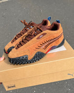 Charger l'image dans la galerie, Puma x Aries Arise – Brown/Black
